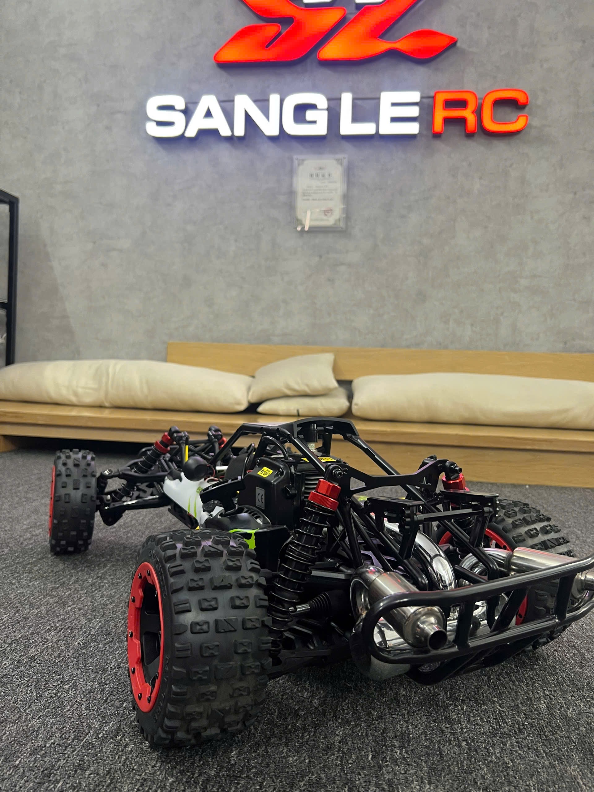 Baja 5B 29cc hai pô Baja 5B 29cc hai pô