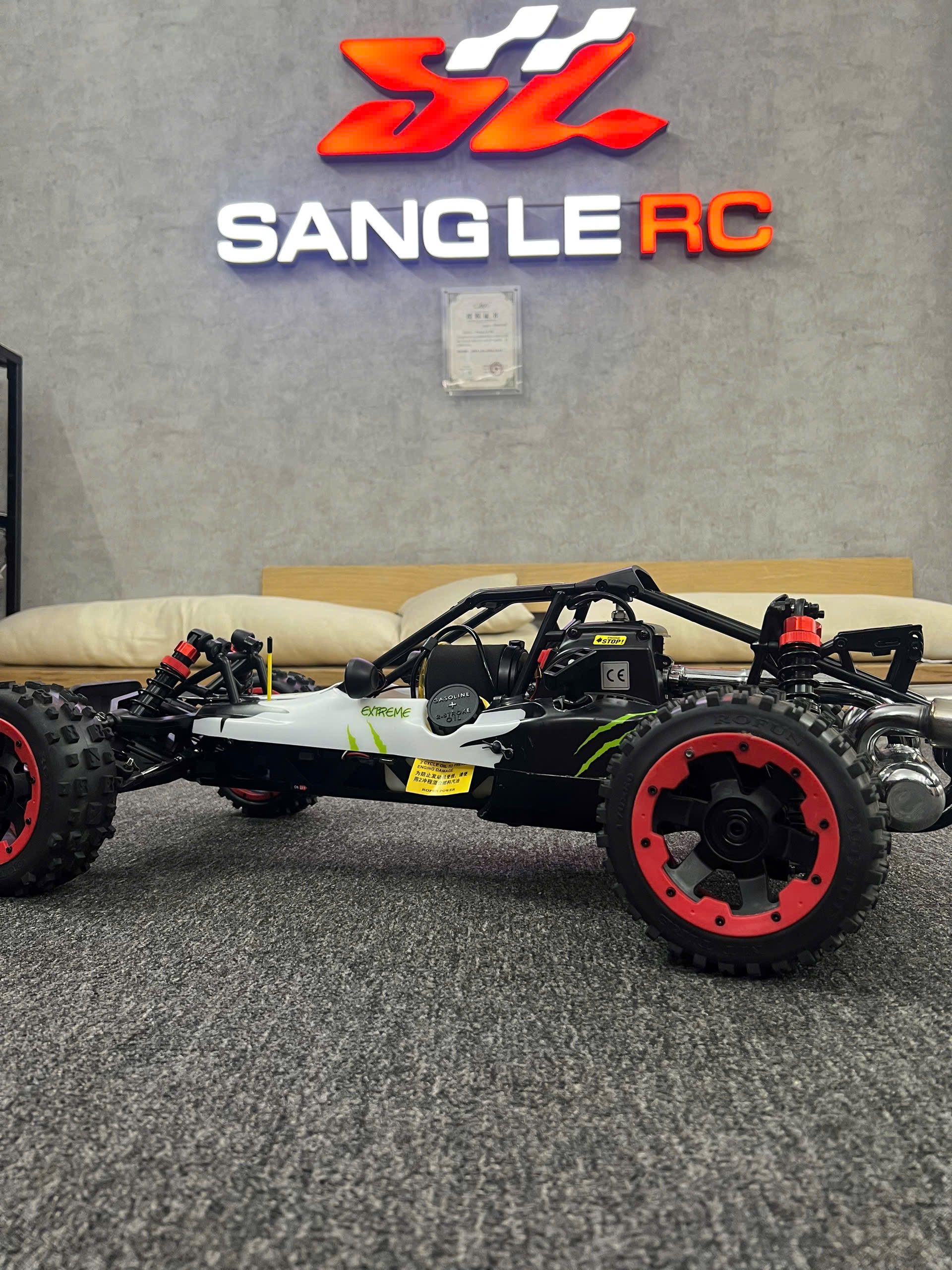 Baja 5B 29cc hai pô Baja 5B 29cc hai pô