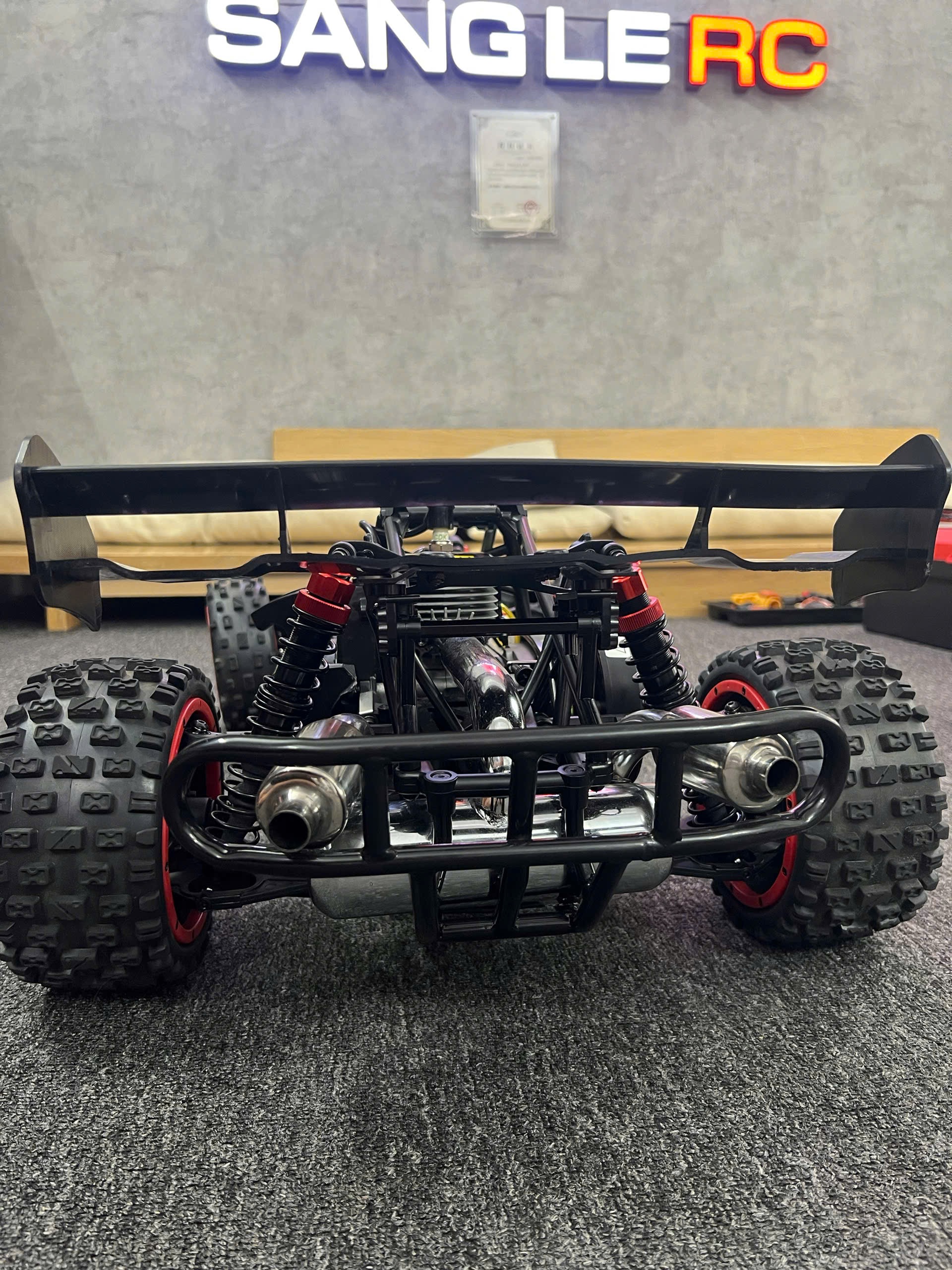 Baja 5B 29cc hai pô Baja 5B 29cc hai pô