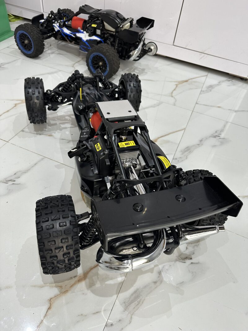Baja 5B 29cc một pô